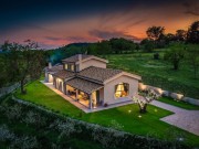 Villa - Buie (03366)