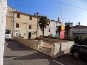 Locale commerciale  - Medulin (03473)