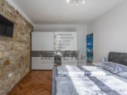 Appartamento - Parenzo (04043)