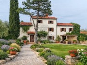 Villa - Buie (05683)